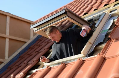 Pose de fenêtres de toit Velux à Kerbors